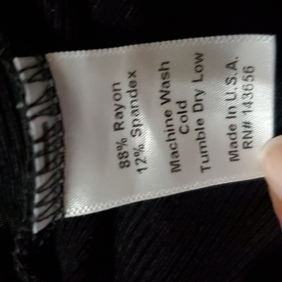 Joah Brown Long sleeve cut out long sleeve ribb top in s/m - Picture 7 of 8